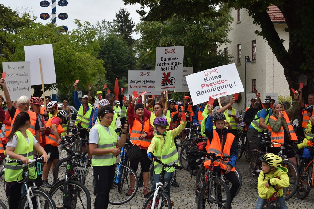 Brannenburg  Bürgerforum Inntal Fahrraddemo 2018, Brennernordzulauf