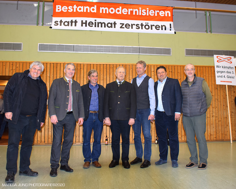 Martin Schmid, Sepp Hofer, Sepp Reisinger,Hans Schuirer,Rainer Auer, Thomas Riedrich, Ben Warkentin.
