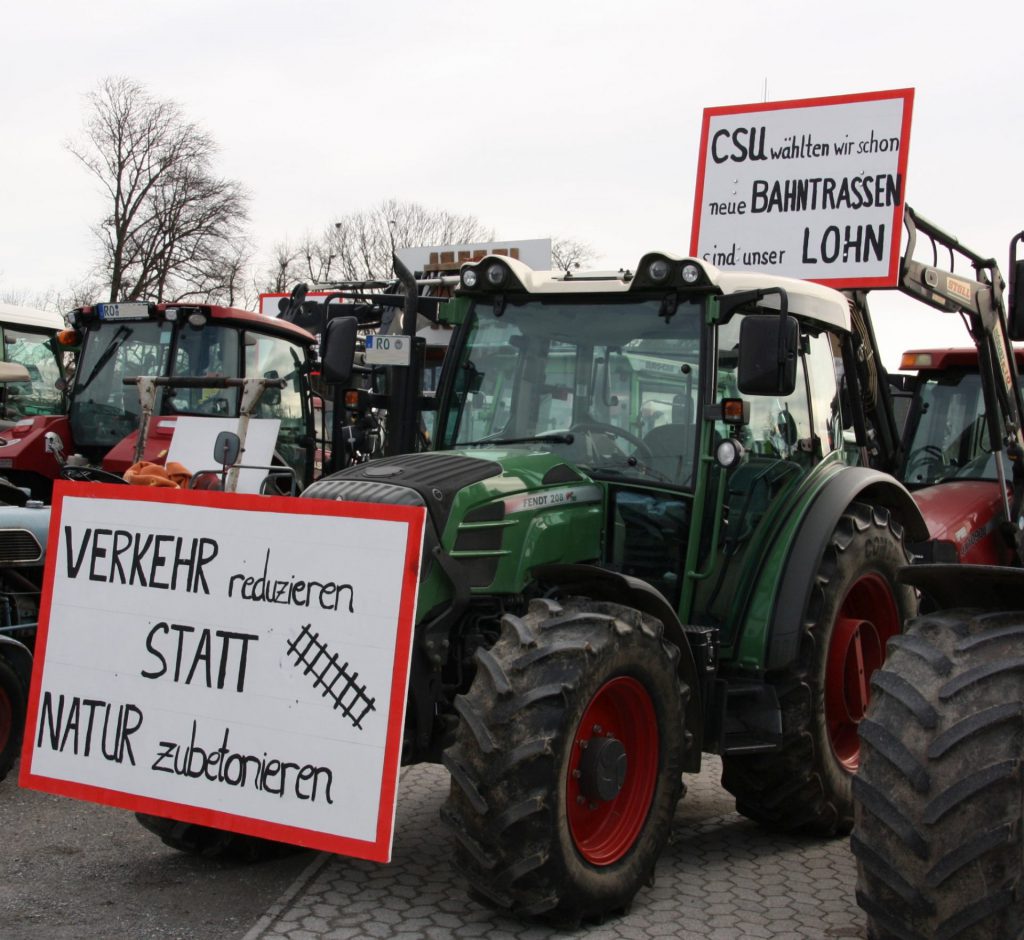 Dass sich viele Landwirte durch die Arbeit der letzten drei CSU-Verkehrsminister verraten fühlen, ve