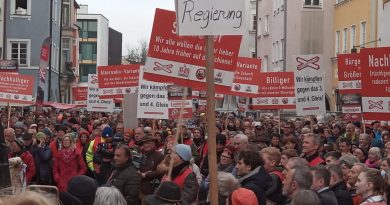 Bilder von der Demo „Bürgerbahn statt Größenwahn“ in Rosenheim am 02. März 2024
